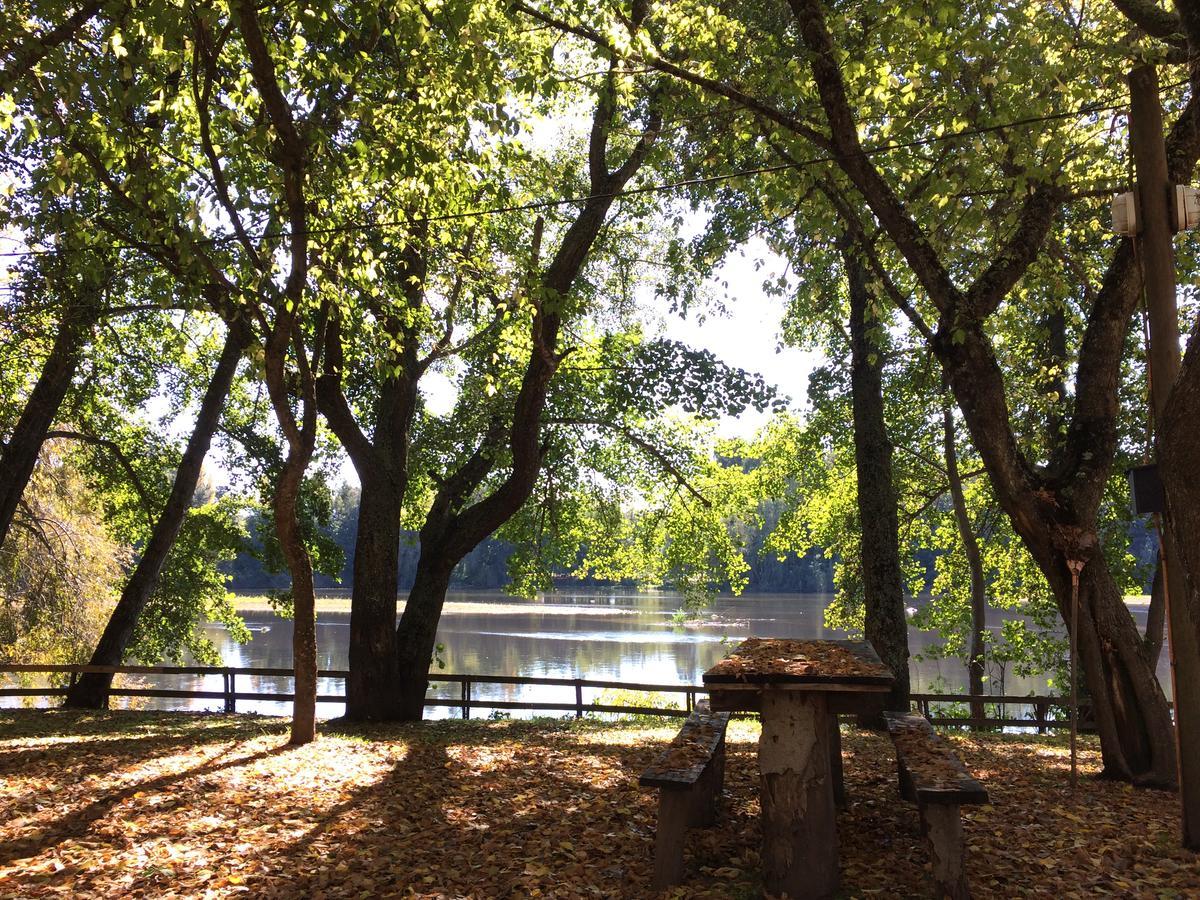 Camping & Hospedaje Rio Laja El Manzano  Екстериор снимка