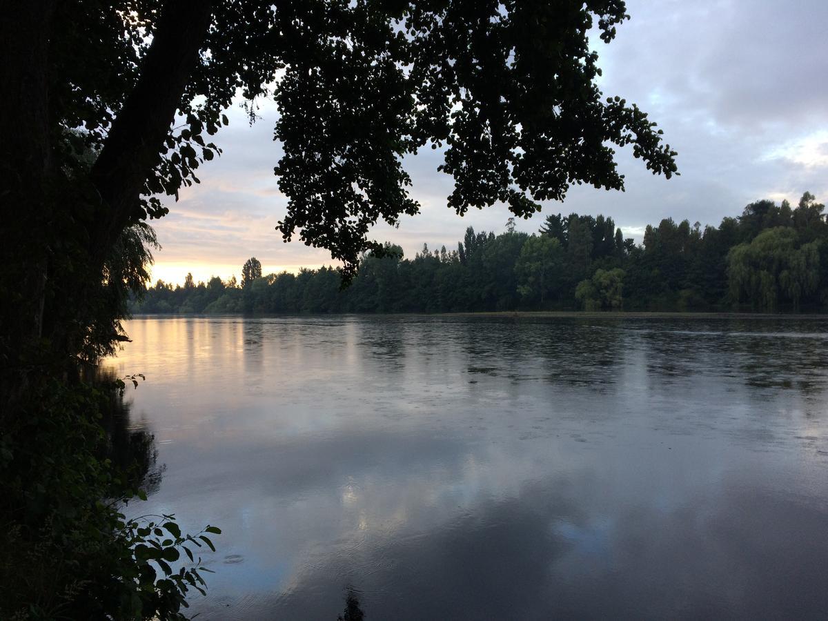Camping & Hospedaje Rio Laja El Manzano  Екстериор снимка